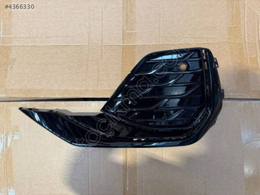 ÖN TAMPON IZGARASI SOL A3 2024- SIFIR 8Y0807681H