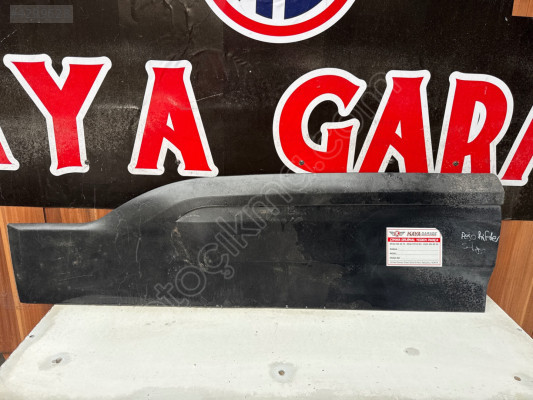 Peugeot RİFter sol ön kapı çıtası kapı bandı kapı dodik