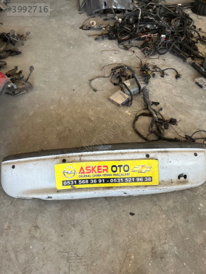 Corsa b arka tampon