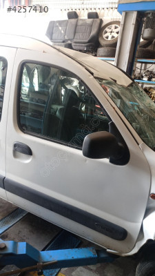 Kango sağ ön kapı