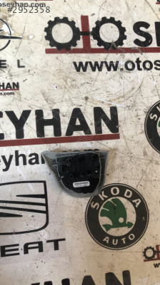 13222332 Opel Corsa D direksiyon teyp kontrol tuşu sağ