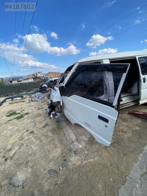MİTSUBİSHİ L300 SOL ÖN KAPI