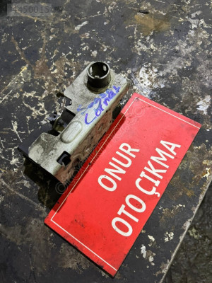 FORD CONNECT SAĞ ÖN KAPI KİLİDİ