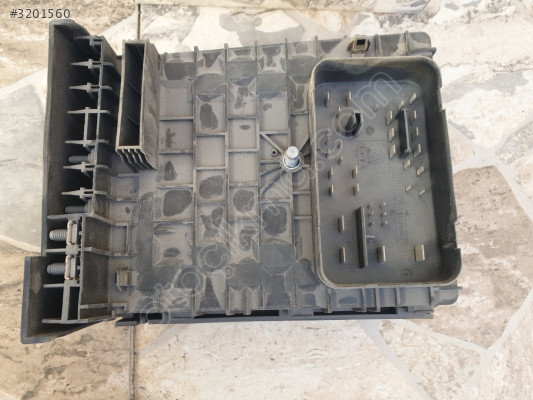 ww golf 5 jetta caddy sigorta kutusu sifir orjinal 1K0937125A