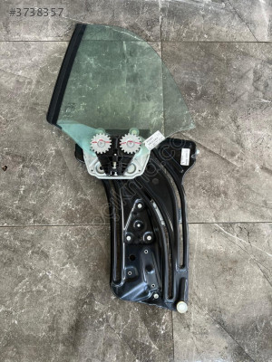 MİNİ COOPER F67 SOL ARKA CAM VE KRİKOSU ORJINAL HATASIZ ÇIKMA