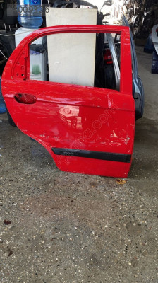 Chevrolet Spark 2008 model sag arka kapı