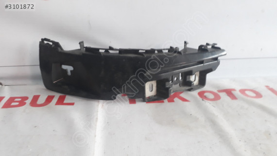 Mercedes C 205 BRAKET ÖN TAMPON SOL BRAKETİ A2058852165