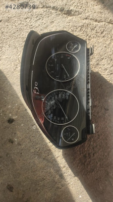 BMW F30 GÖSTERGE PANELİ