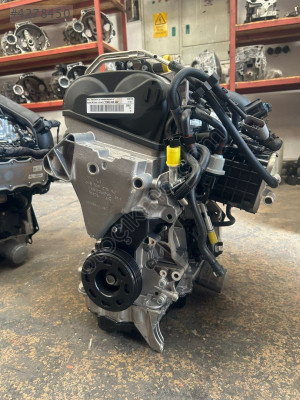 VOLKSWAGEN GOLF 7 1.4TSİ CMB CZC CWL SIFIR SANDIK DOLU MOTOR