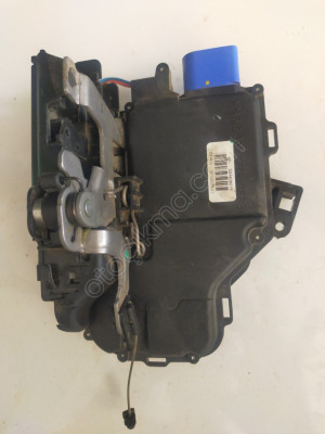 PHAETON KAPI KİLİDİ ARKA 2002-2016 3D4839015 3D4839016