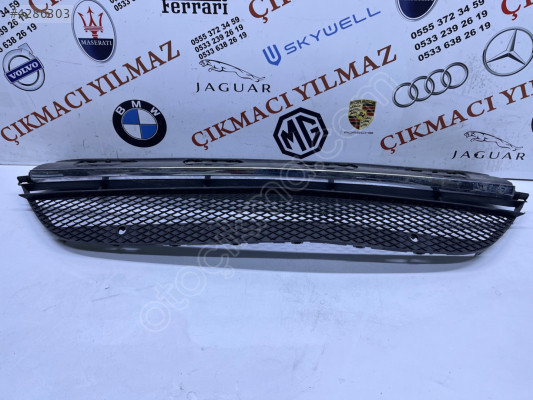 Mercedes x ön tampon alt difizör Orjinal çıkma parça