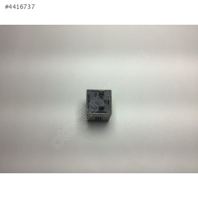 Opel Astra F Fişli Buzzer Rölesi 90464777