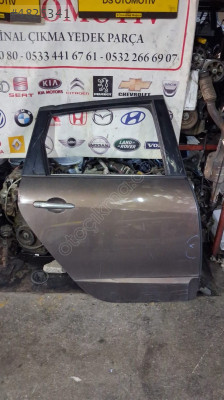 2009-2013 RENAULT SCENIC SAĞ ARKA KAPI