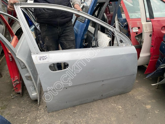 CHEVROLET LACETTİ SAĞ ÖN KAPI ORJİNAL ÇIKMA TEMİZ