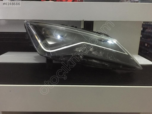 SEAT LEON SAĞ ÖN FAR