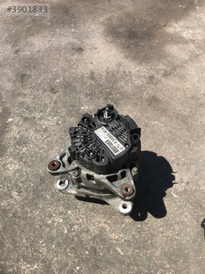 Renault Clio 4 Şarz Dinamosu