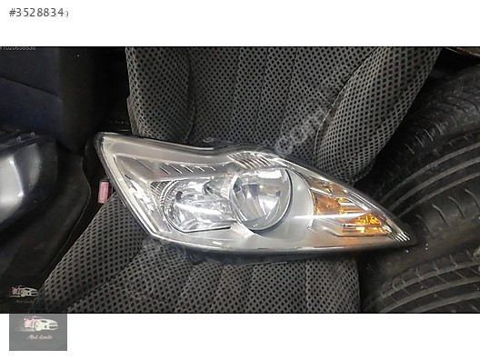 Ford Focus 2012 model sağ sol far takımı