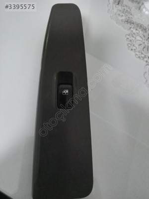 KIA Cerato  Cam Düğmesi 935752F000