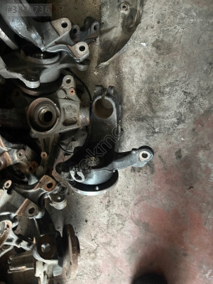 PEUGEOT 207 TAŞIYICI SAĞ SOL ORJİNAL ÇIKMA PEJO