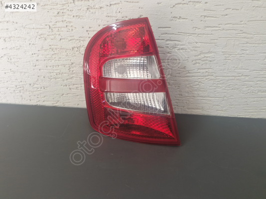 SKODA FABİA SOL ARKA STOP LAMBASI SIFIR 2000-2004