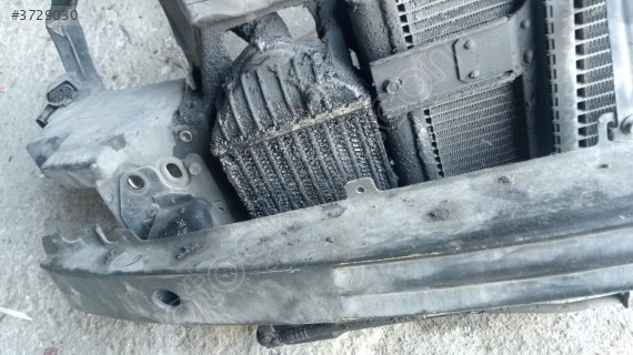 2001 polo Turbo Radyatör çıkma