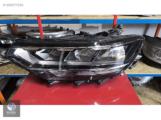 Volkswagen Passat B8.5 SOL FAR ORJİNAL ÇIKMA