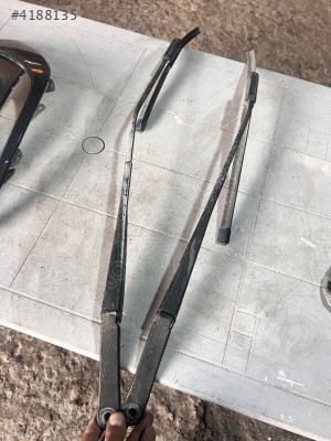 RENAULT FLUENCE ÖN CAM SİLECEKLER MEKANIZMA ÇIKMA