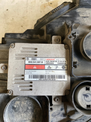 2013 VOLKSWAGEN GOLF SOL ÖN FAR BEYNİ 8K0941597B