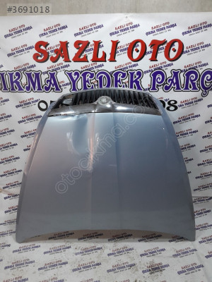 SKODA OCTAVİA ÖN KAPUT ORJİNAL ÇIKMA..