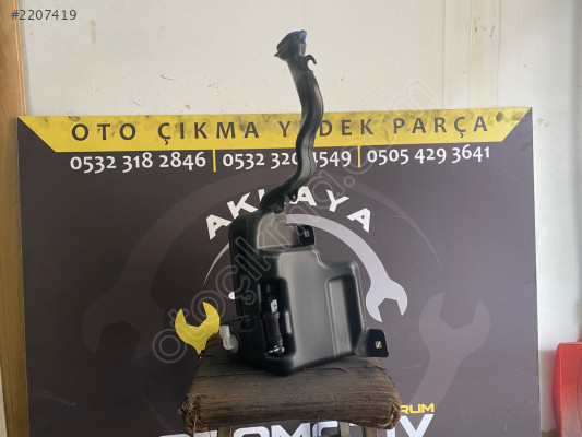 A2468690120 w117 CLA Cam Su Bidonu Far Yıkamalı Çıkma