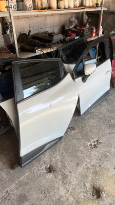 RENAULT CLİO 4 HATASIZ BEYAZ KAPILAR