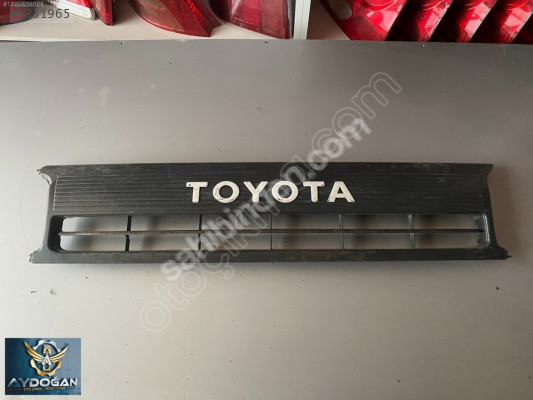 OTO CEM'DEN ÇIKMA TOYOTA Hİ ACE ÖN PANJUR
