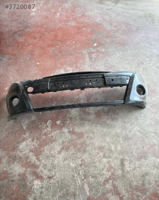 Renault Clio 3 2009 ön tampon