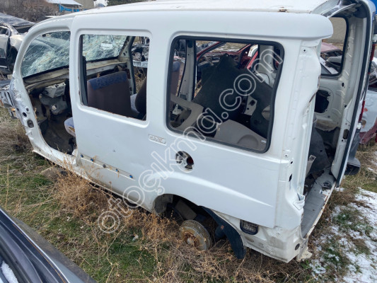 Fiat Doblo Sol Yan Sac / Sol Arka Çamurluk Hatasız Çıkma
