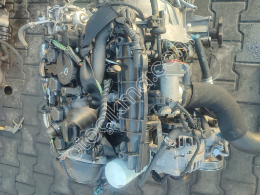 Audi A4 1.8 Tfs benzinli motor