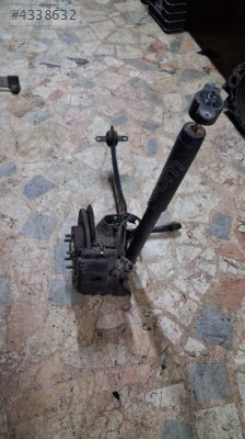 2014-18 VOLVO V40 SOL ARKA SALINCAK-AMORTİSÖR-KALİPER-DİSK ORJ