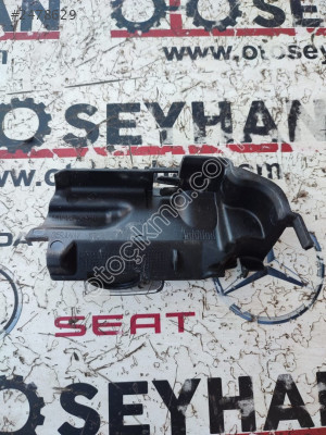 5k0837349B Seat Leon 2015 sol kapı arka kilit kapağı