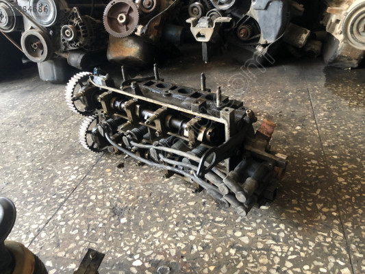 FORD FİESTA FLAİR 1.25 SİLİNDİR KAPAĞI