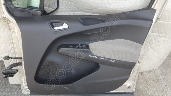 ford courier 2016 sağ ön kapı döşemesi (son fiyat)