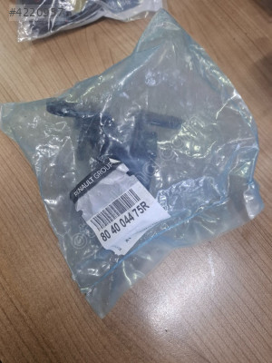 Clio 5 kapi menteşe ön sol ust 804004475R