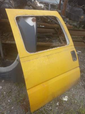 Fiat SCUDO SAĞ SÜRGÜLÜ KAPI