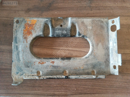 Transporter T5 T6 akü alt tutucu ayağı ORJINAL