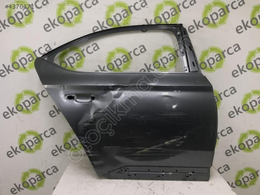 SKODA SUPERB 2015 2024 SAĞ ARKA KAPI 3V5833052