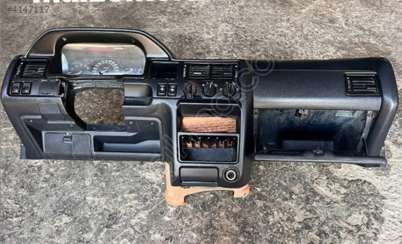 FORD ESCORT ÖN TORPİDO ÖN GÖĞÜS DOLU HATASIZ
