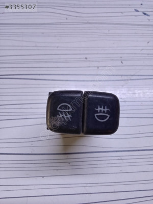 Mitsubishi Space Star Sis Lambası Düğmesi MR270320