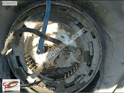 MERCEDES 204 KASA YAKIT ŞAMANDIRASI SAĞ VE SOL ORİJİNAL ÇIKMA
