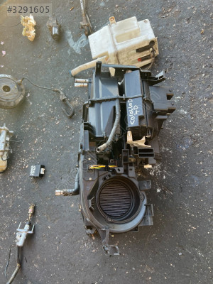 TOYOTA COROLLA D4D KALORIFER KUTUSU MERT OTO