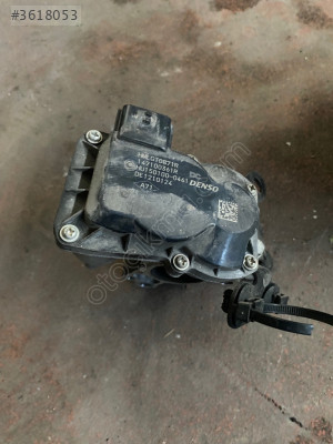 Renault kango gaz kelebeği