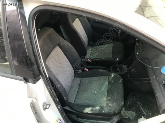 VOLKSWAGEN POLO 2011 2015 KOLTUK TAKIMI 6R4881105