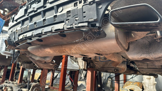 BMW G30 KARE ÇIKIŞLI EGZOZ
